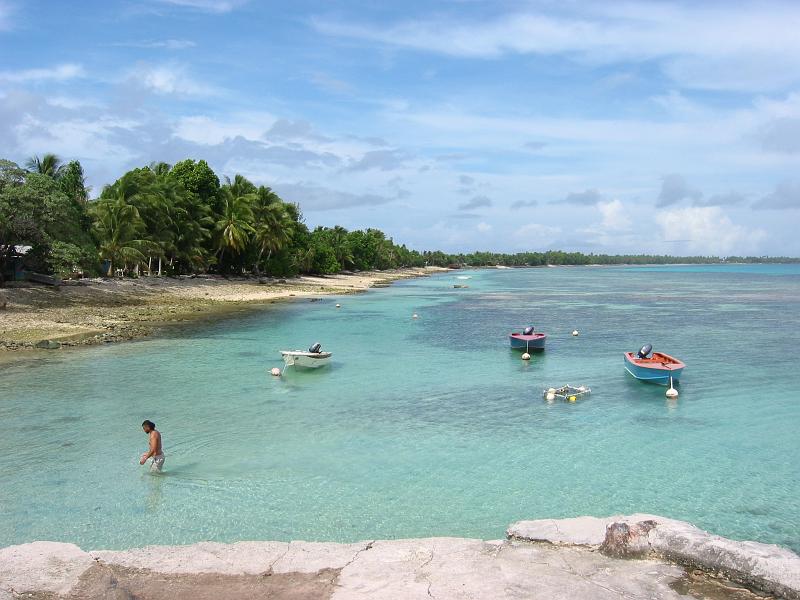 tuv22 The lagoon is too shallow for any significant diving, and  snorkelling is not particularly rewarding either. However, with 30C water, it serves as a wonderful spa.